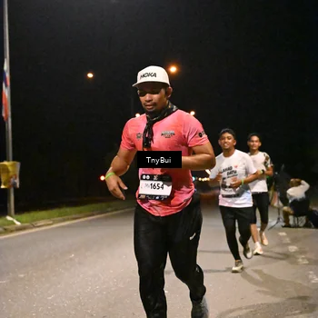 Runner Photo 7748218