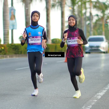 Runner Photo 7748224