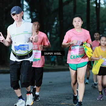 Runner Photo 7748230