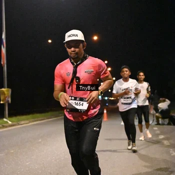 Runner Photo 7748235