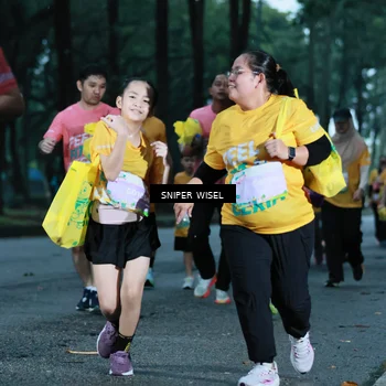 Runner Photo 7748242