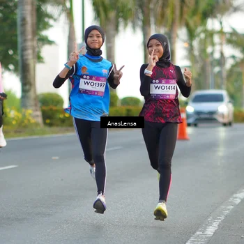 Runner Photo 7748251