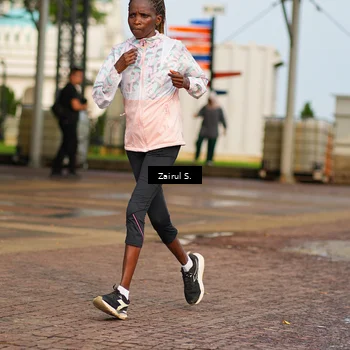 Runner Photo 7748267