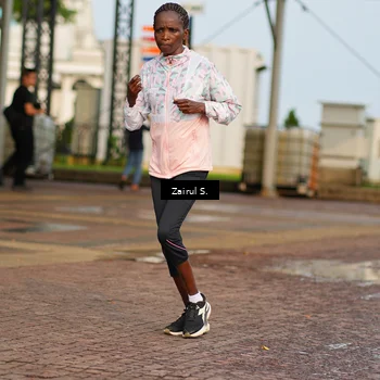 Runner Photo 7748269