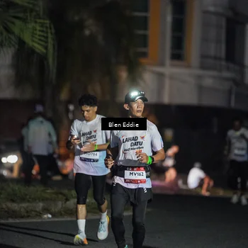 Runner Photo 7748290