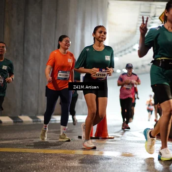 Runner Photo 7748291