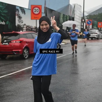 Runner Photo 7748297