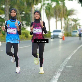 Runner Photo 7748300