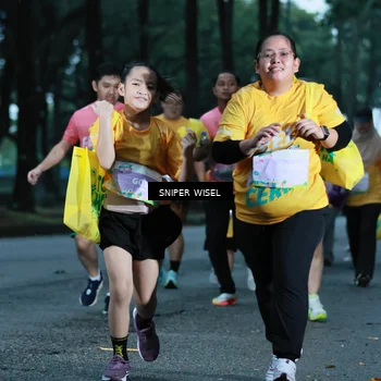 Runner Photo 7748305