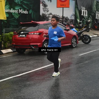 Runner Photo 7748310