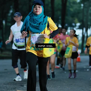 Runner Photo 7748313