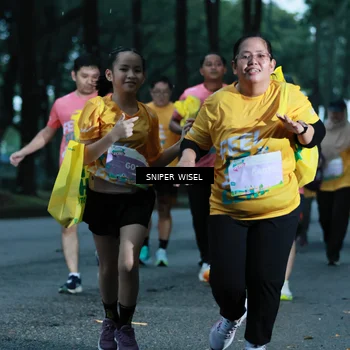 Runner Photo 7748315