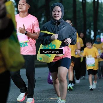 Runner Photo 7748319