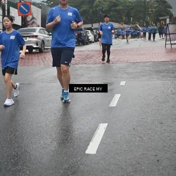 Runner Photo 7748321