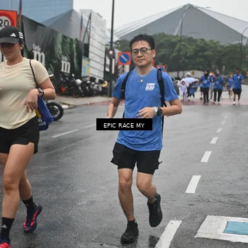 Runner Photo 7748332