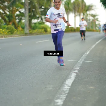 Runner Photo 7748345