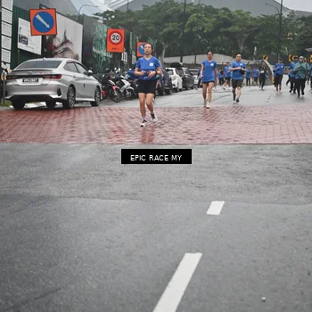 Runner Photo 7748353