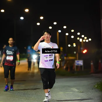 Runner Photo 7748354