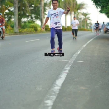 Runner Photo 7748355