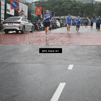 Runner Photo 7748361
