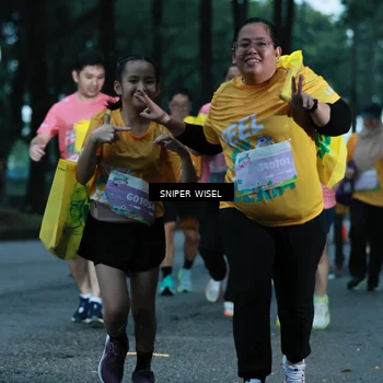 Runner Photo 7748365