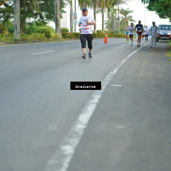 Runner Photo 7748366