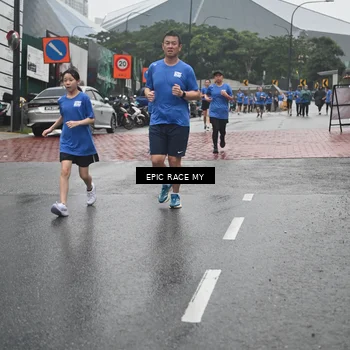 Runner Photo 7748369
