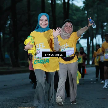 Runner Photo 7748389