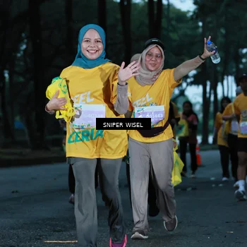 Runner Photo 7748397