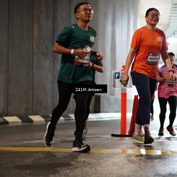 Runner Photo 7748415