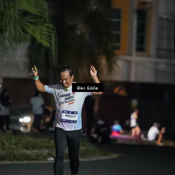 Runner Photo 7748428