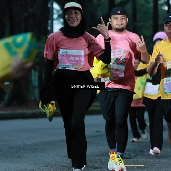 Runner Photo 7748429