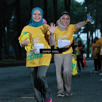Runner Photo 7748437