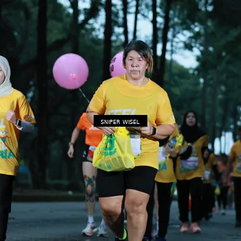 Runner Photo 7748448