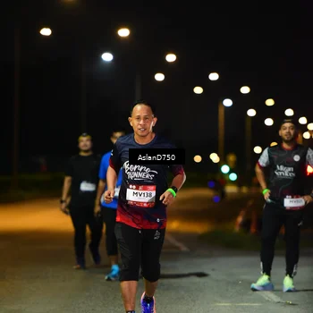 Runner Photo 7748453