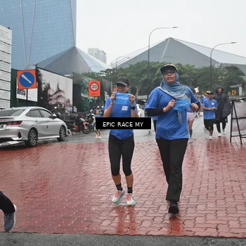 Runner Photo 7748456