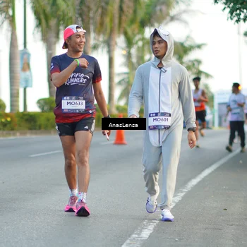 Runner Photo 7748470
