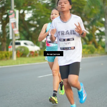 Runner Photo 7748473