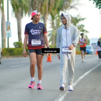 Runner Photo 7748481