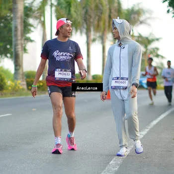 Runner Photo 7748494