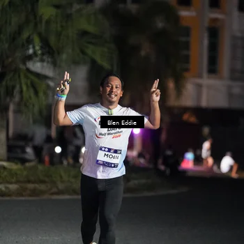 Runner Photo 7748505