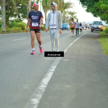 Runner Photo 7748506