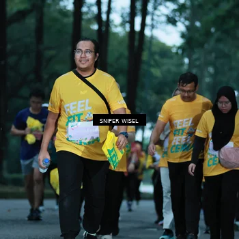 Runner Photo 7748518