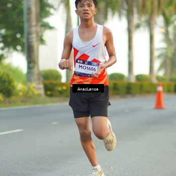 Runner Photo 7748523
