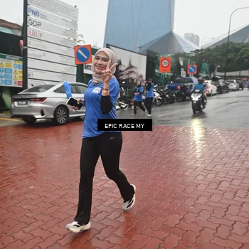 Runner Photo 7748529