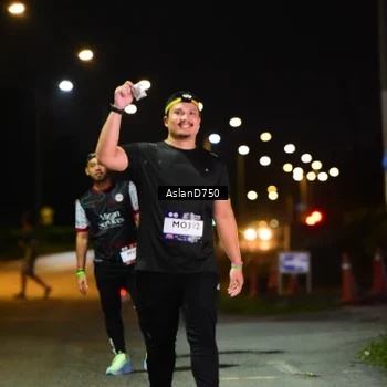 Runner Photo 7748548