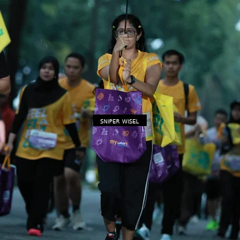 Runner Photo 7748552