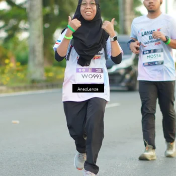 Runner Photo 7748603