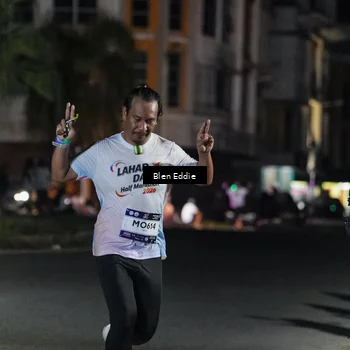 Runner Photo 7748606