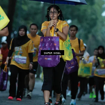 Runner Photo 7748614